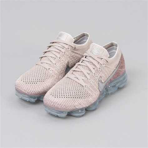 super dämpfung nike damen|Nike vapormax sneakers.